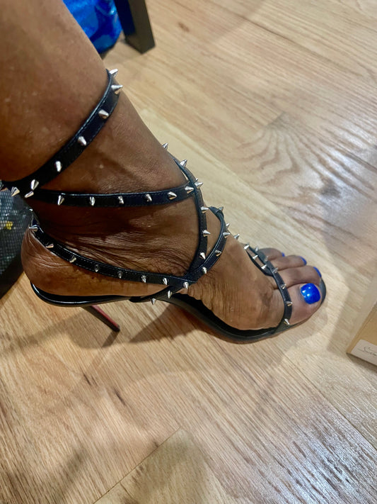 Christian louboutin authentic