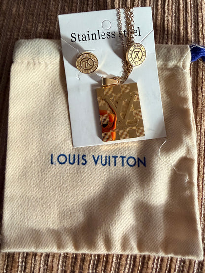 Lv jewelry set
