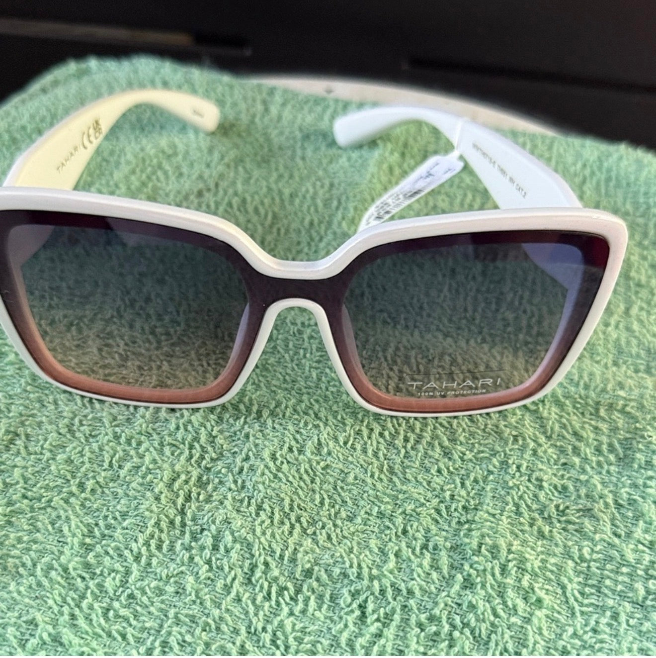 Tahari sunglasses
