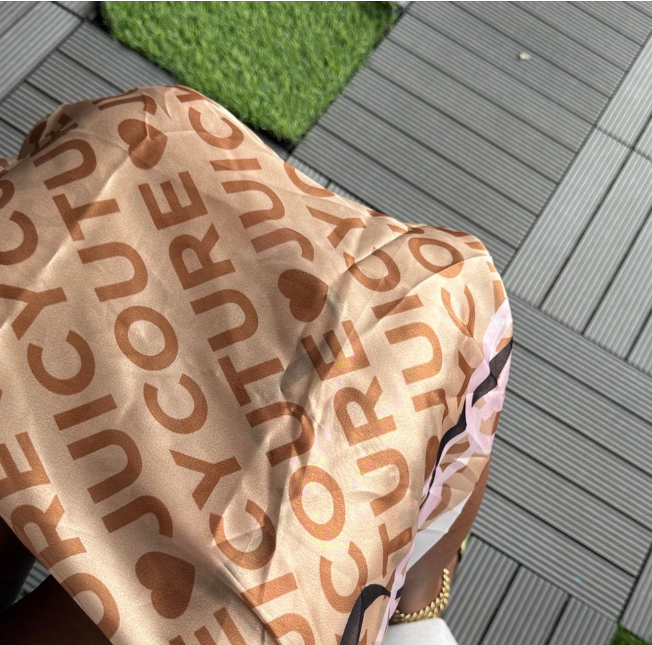 Juicy couture scarves