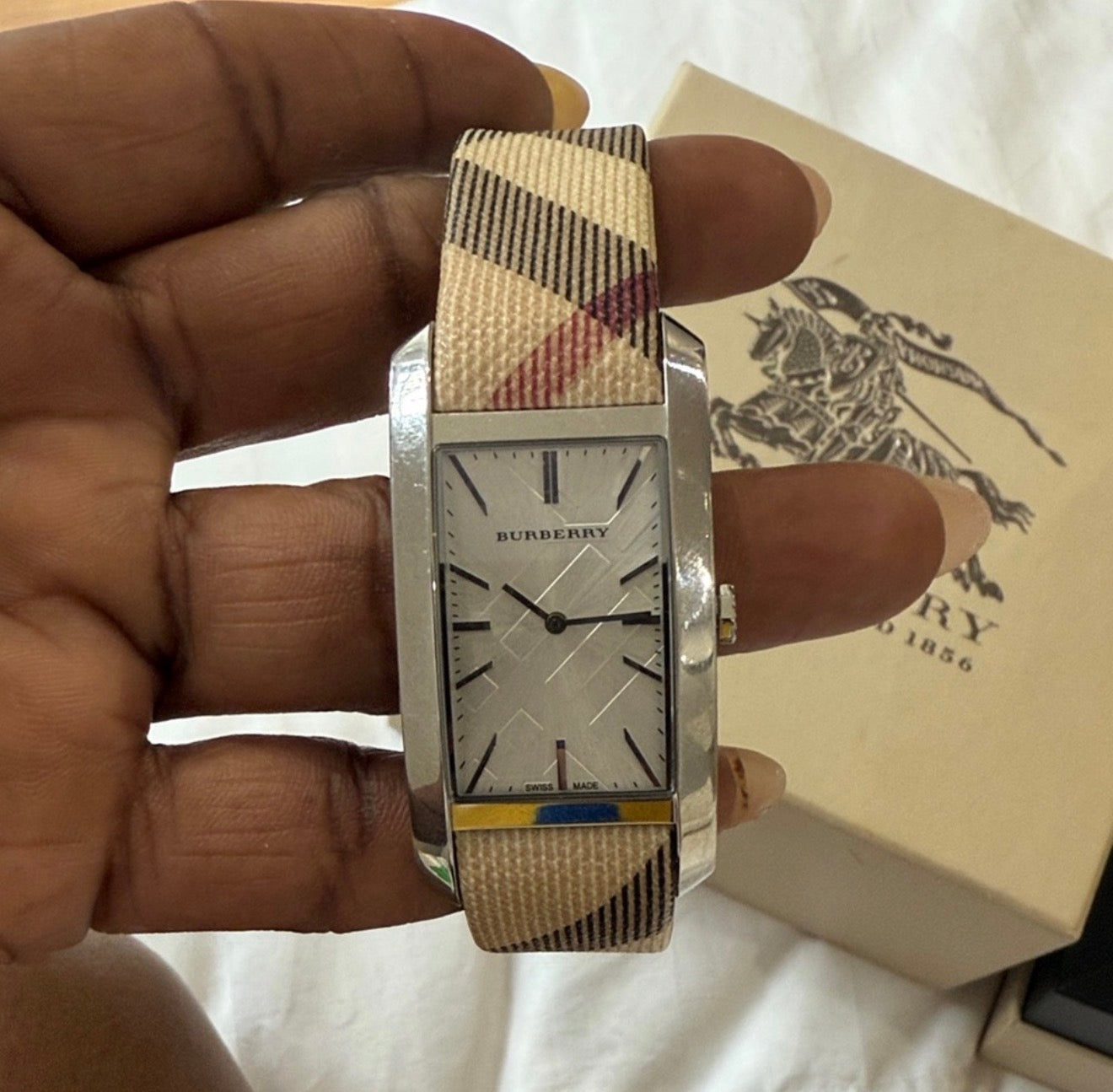 Burberry Beige and silver women watch (authentic)