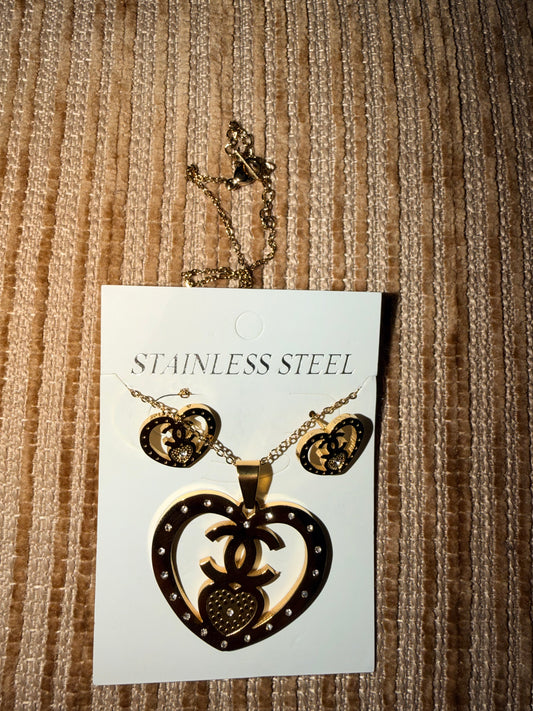 Chanel necklace set