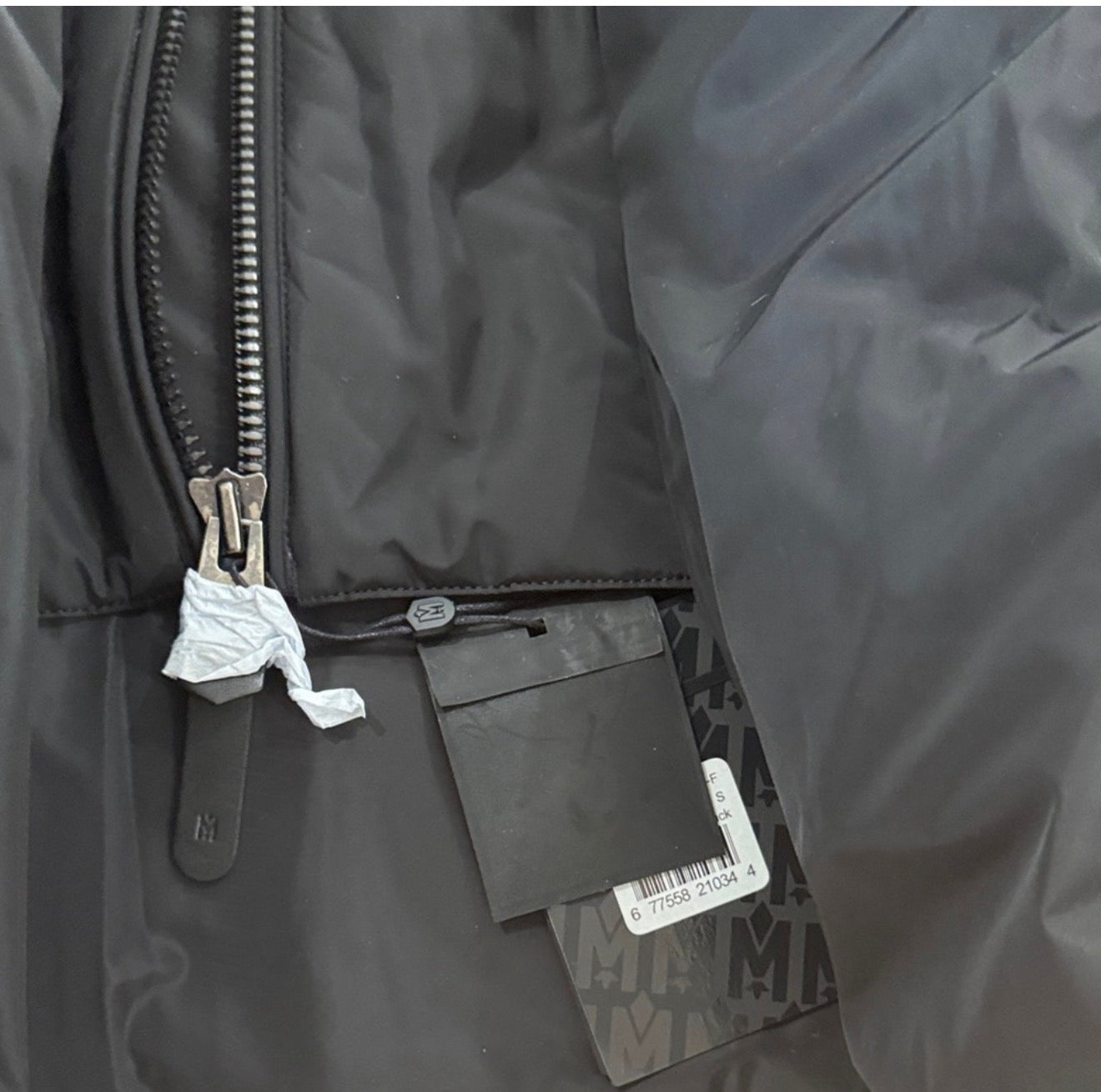 Mackage Black boomer jacket(authentic)