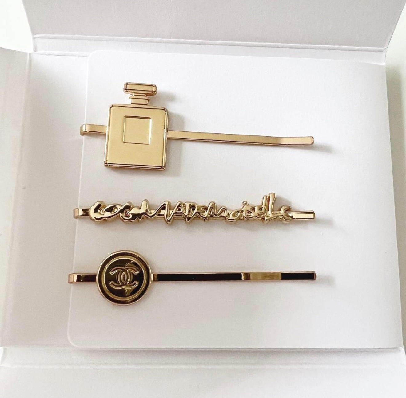 Chanel  hair clip