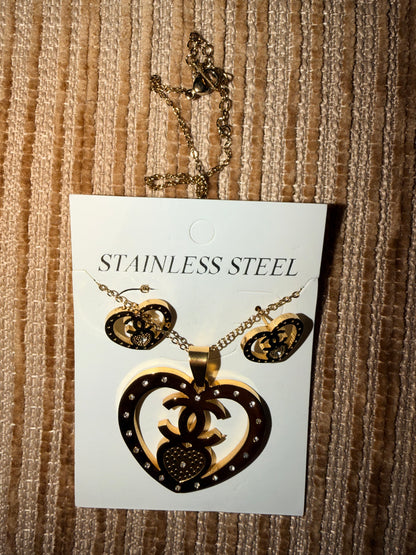 Chanel necklace set