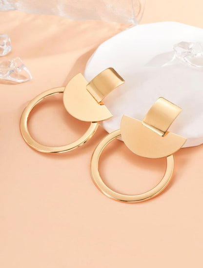 Gold fashion Earrings